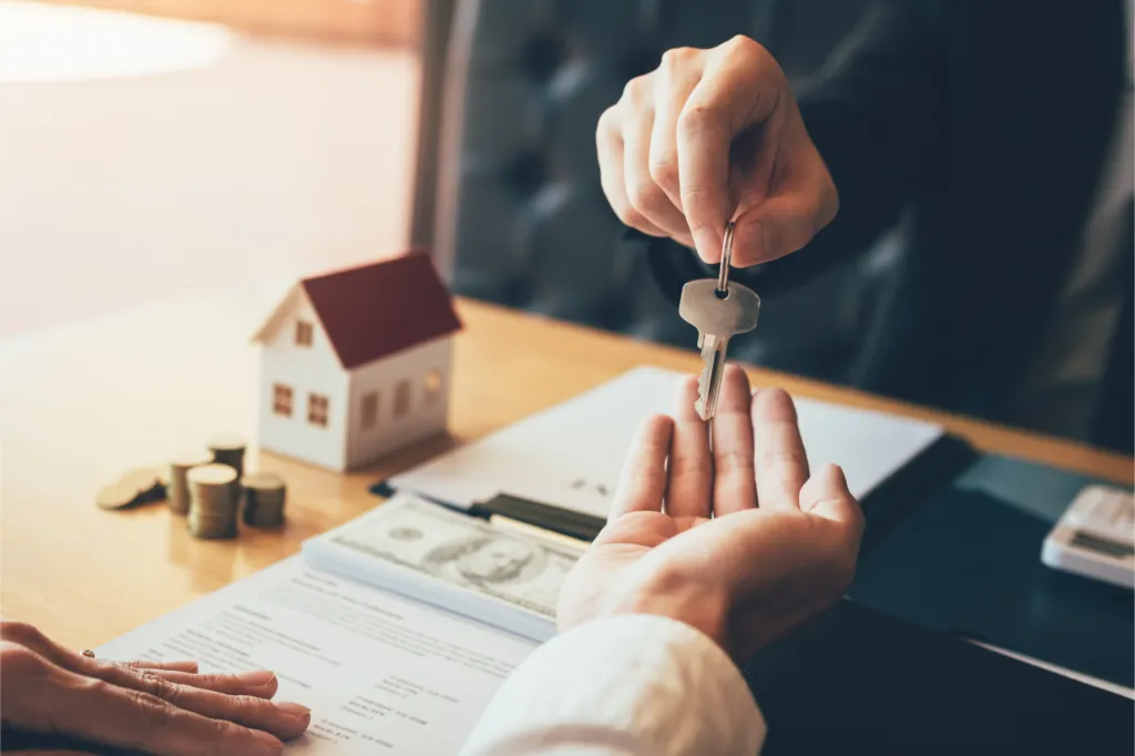 Ensuring a Successful Lakeside Home Purchase: The Need for Real Estate Experts
