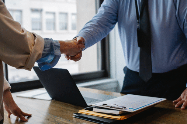 Fast Track Selling: Smart Pricing Strategies to Attract Serious Buyers