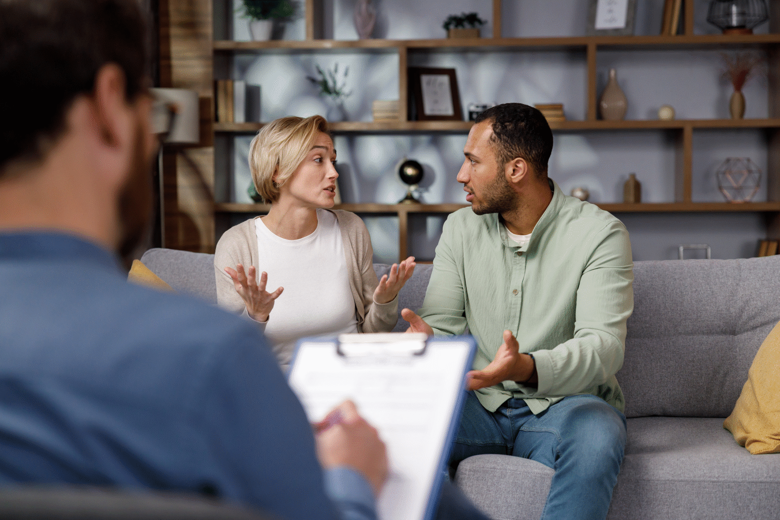 Recognizing When Couples Therapy May Be Beneficial