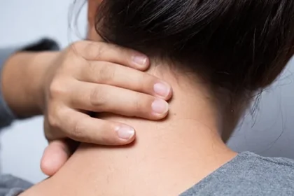 Common Neck Pain Triggers and How to Avoid Them