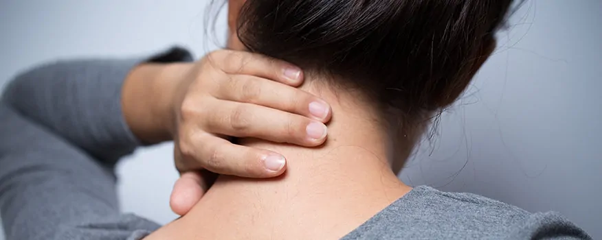 Common Neck Pain Triggers and How to Avoid Them