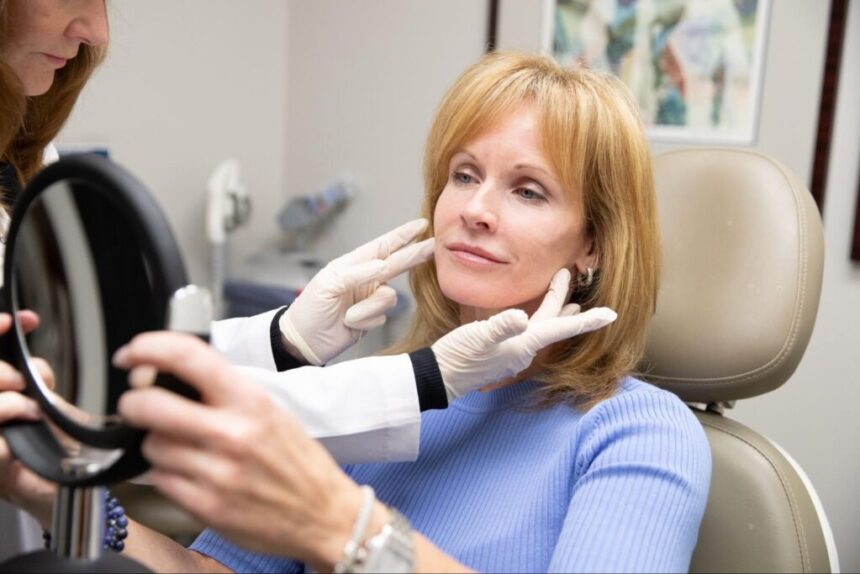 What To Expect When Consulting With a Dermatologist