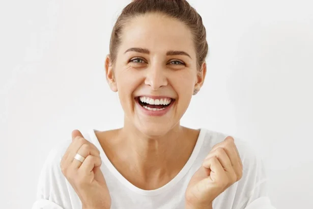 Smile Confidently Wherever You Travel: How Cosmetic Dentistry Prepares You for Life's Best Moments