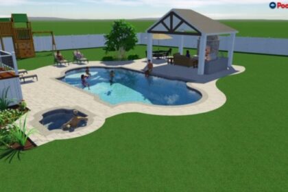 How to Choose the Right Fiberglass Pool for Your St. Louis, MO Backyard