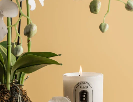 How Scented Candles Elevate Home Ambiance and Promote Relaxation