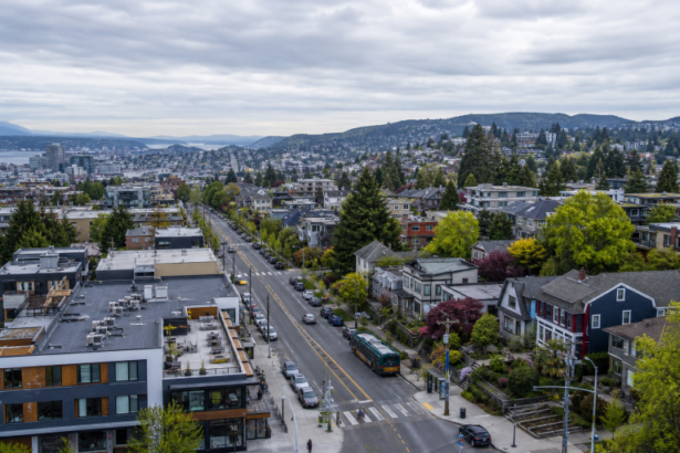 A Practical 2026 Checklist for Comparing Seattle Neighborhoods Before You Buy